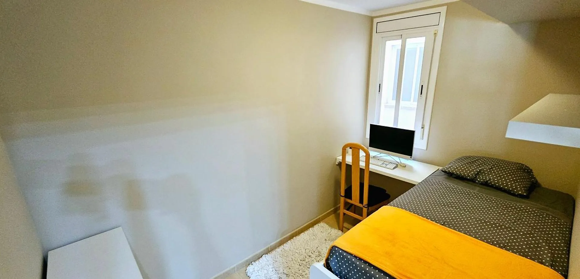 Beach Apartment Coma-ruga Spain